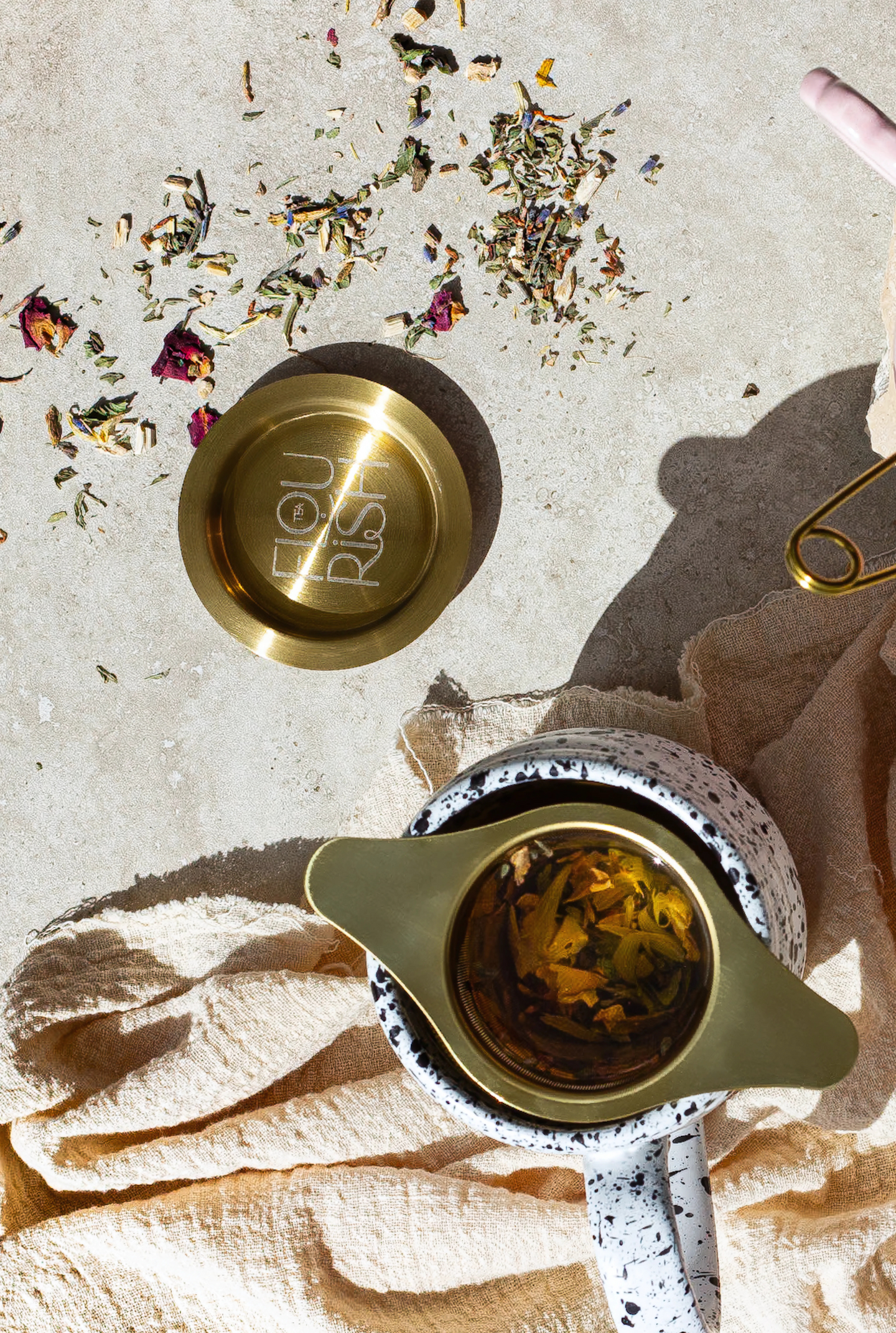 Golden Tea Cup Infuser